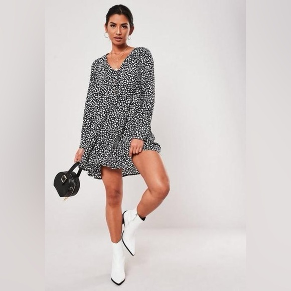 Black Dalmatian Button Down Long Sleeve Smock Dress - Picture 4 of 6